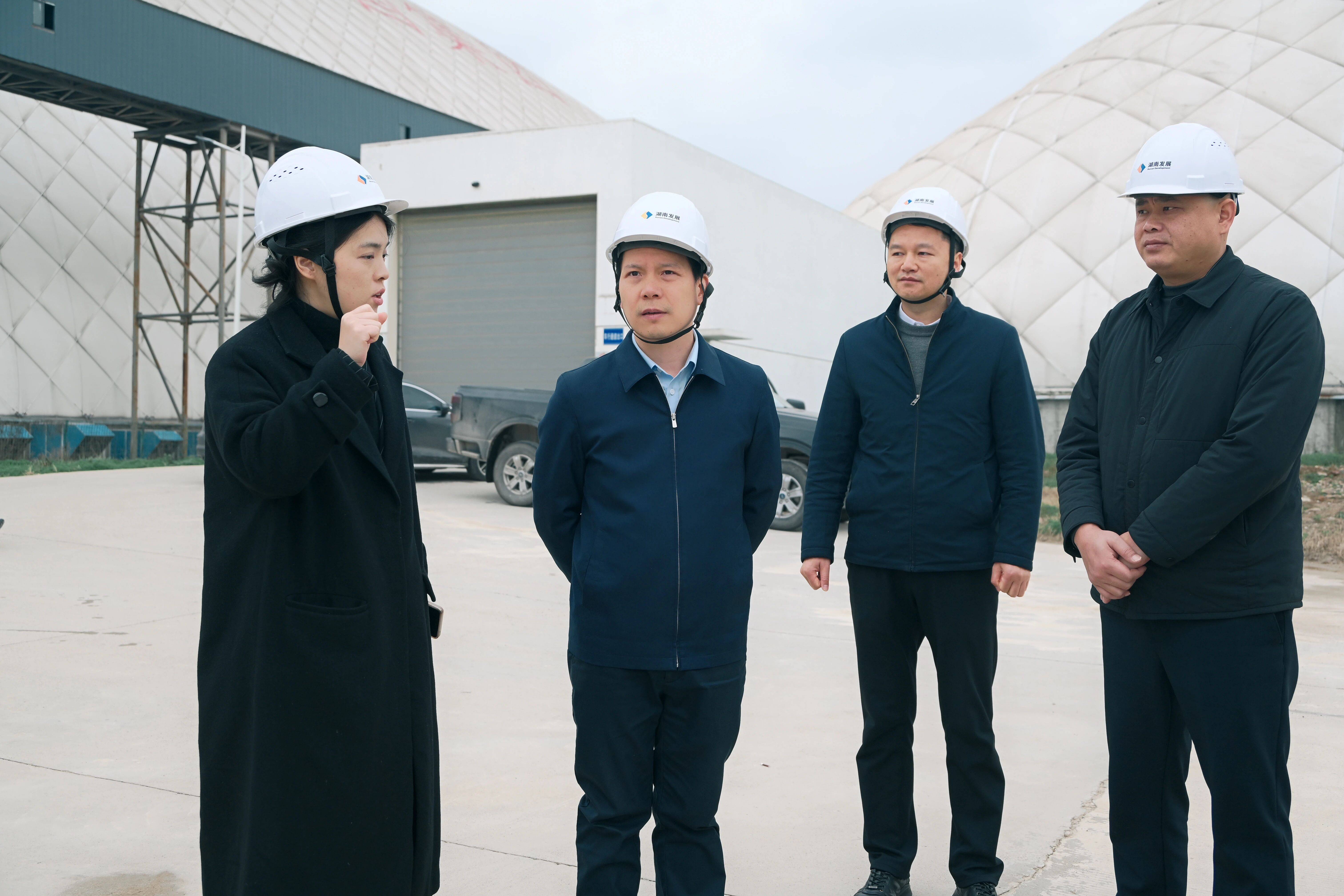 廖江华调研华体会网页版-华体会(中国)机制砂和砂石集散中心项目